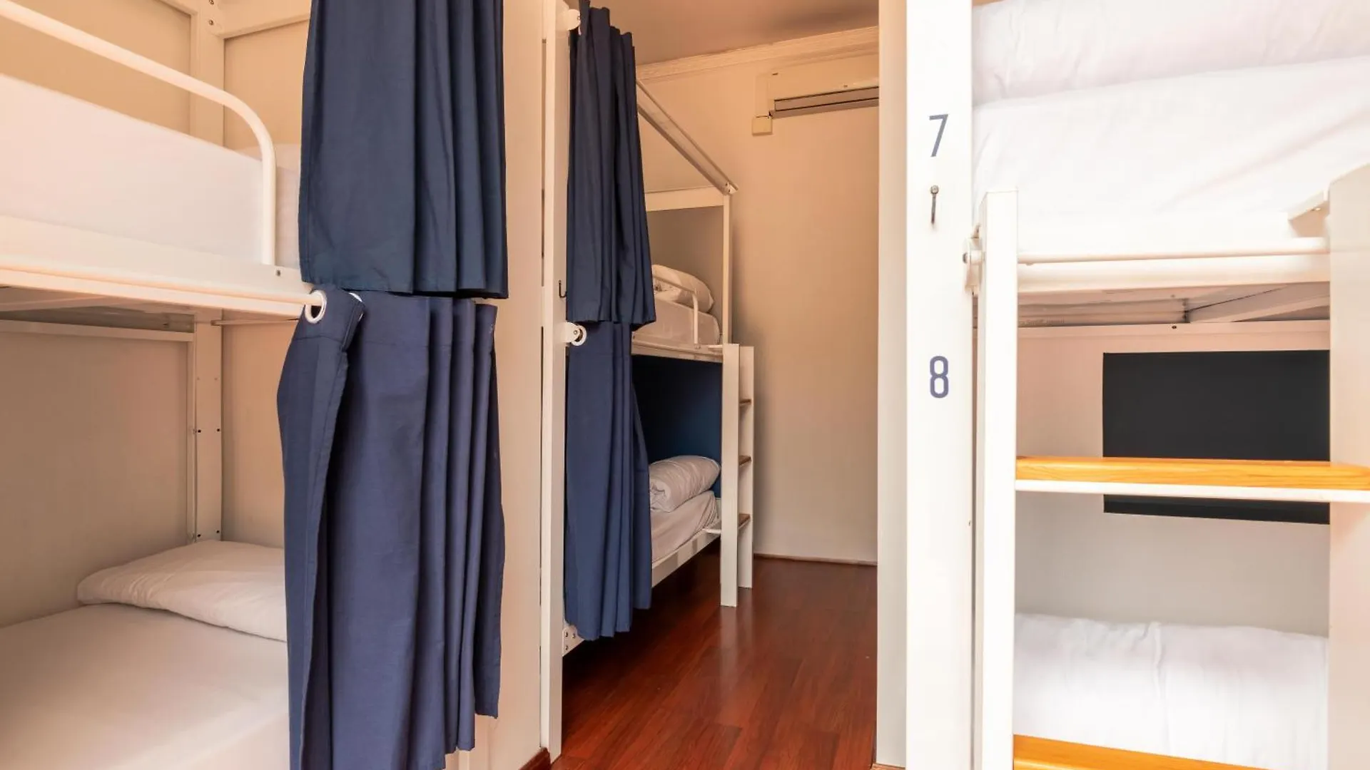 Hostel The Central House Barcelona Gracia Hiszpania