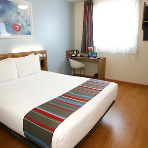 Otel Travelodge Poblenou, Barselona